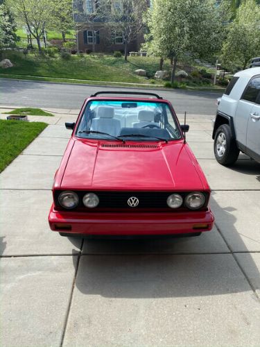 Volkswagen-Cabriolet-1989-30