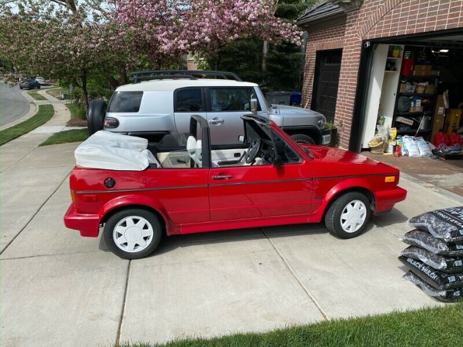 Volkswagen-Cabriolet-1989-31