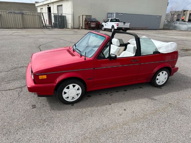 Volkswagen-Cabriolet-1989-7