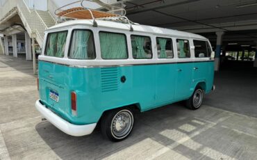 Volkswagen-Camper-1993-GreenWhite-Brown-20