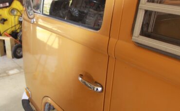Volkswagen-Campmobile-1972-6