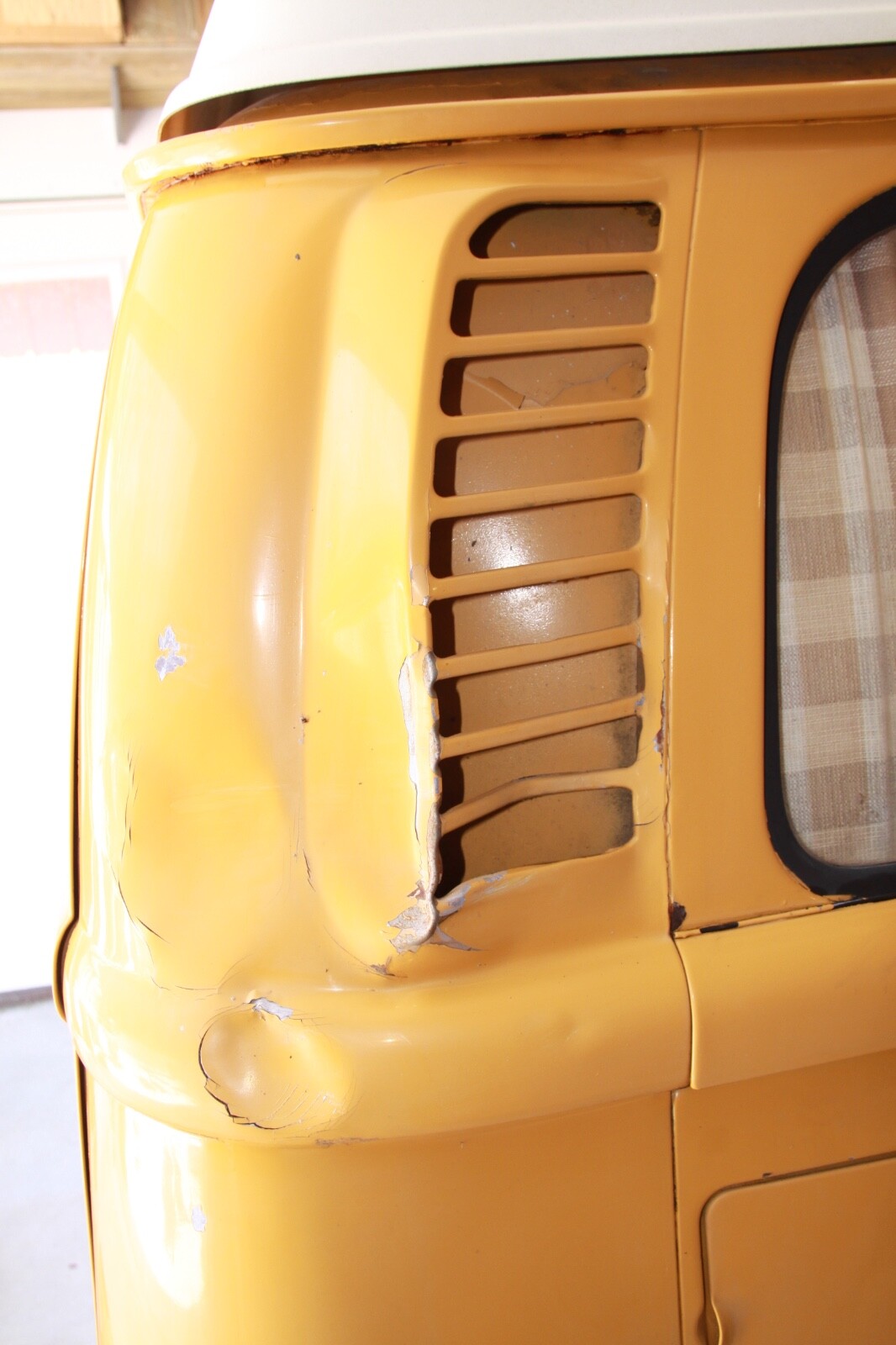 Volkswagen-Campmobile-1972-8