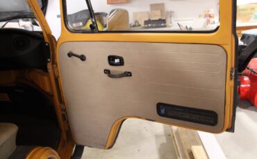 Volkswagen-Campmobile-1972-9