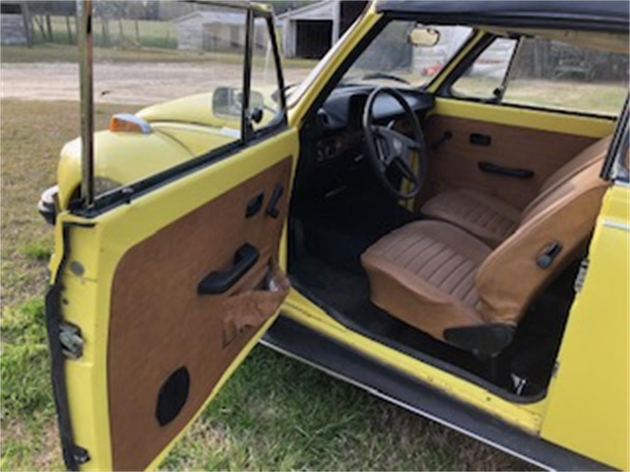 Volkswagen-Convertible-1979-Yellow-Tan-14