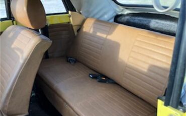 Volkswagen-Convertible-1979-Yellow-Tan-22