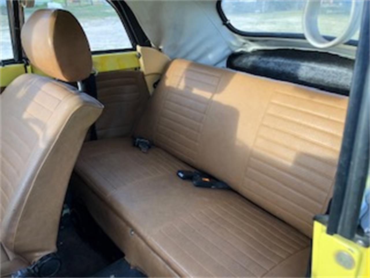 Volkswagen-Convertible-1979-Yellow-Tan-22