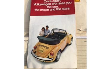 Volkswagen-Convertible-1979-Yellow-Tan-28