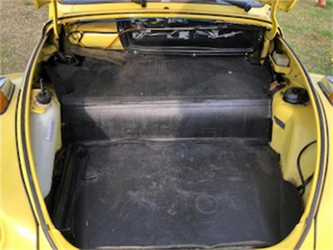 Volkswagen-Convertible-1979-Yellow-Tan-3