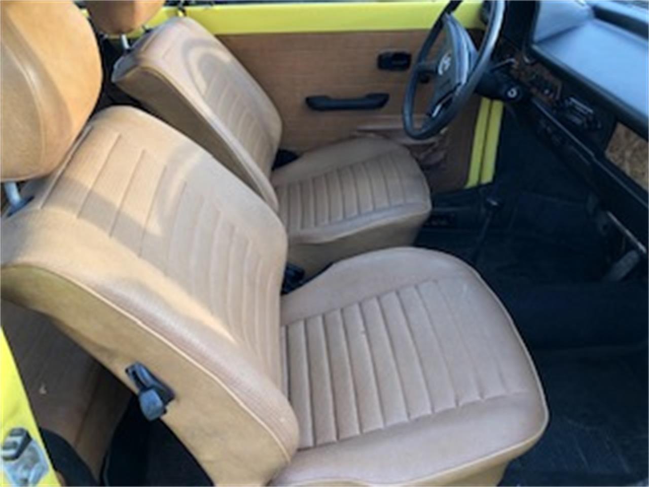 Volkswagen-Convertible-1979-Yellow-Tan-30