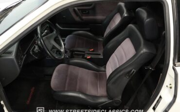 Volkswagen-Corrado-1990-White-Gray-42