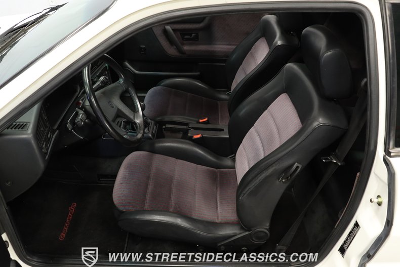Volkswagen-Corrado-1990-White-Gray-42