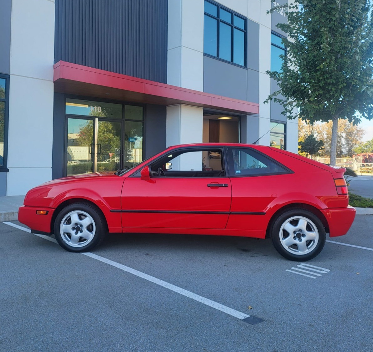 Volkswagen-Corrado-1993-Hatchback-2