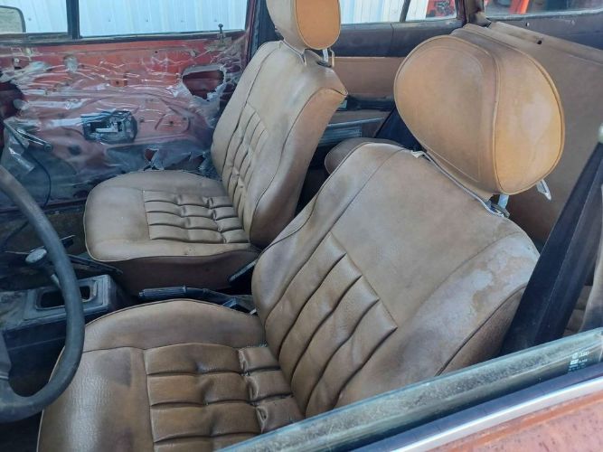 Volkswagen-Dasher-1980-Patina-3