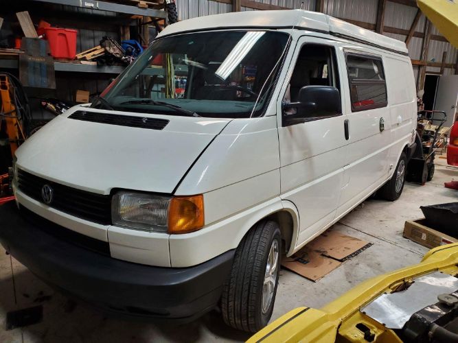 Volkswagen-Eurovan-1995-10