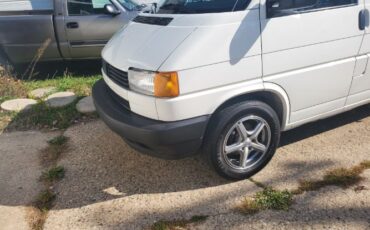 Volkswagen-Eurovan-1995-32
