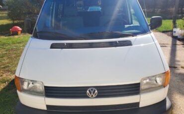 Volkswagen-Eurovan-1995-34