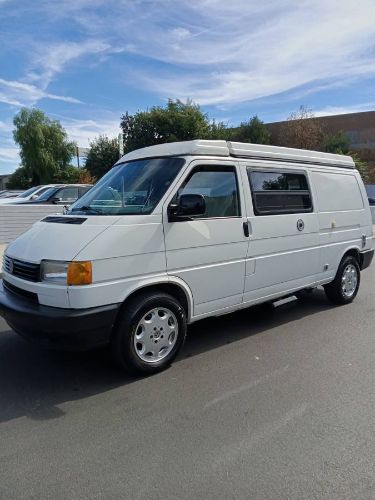 Volkswagen-Eurovan-1995-White-16