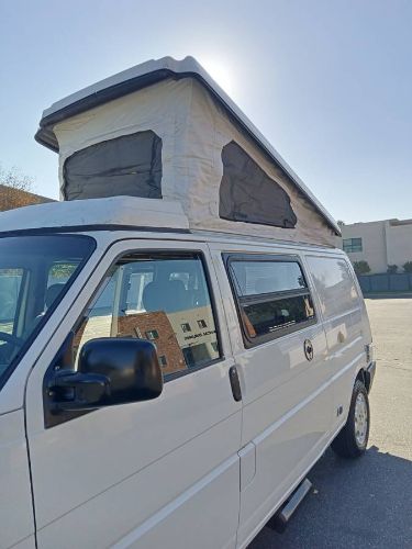 Volkswagen-Eurovan-1995-White-20