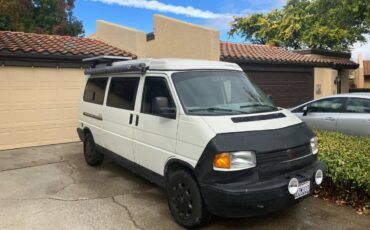 Volkswagen-Eurovan-camper-1995-white-21