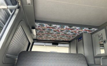 Volkswagen-Eurovan-camper-1995-white-7