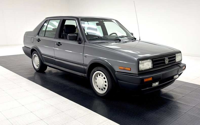 Volkswagen-Jetta-1991-Ascot-Gray-Metallic-Gray-10