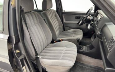 Volkswagen-Jetta-1991-Ascot-Gray-Metallic-Gray-48