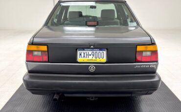 Volkswagen-Jetta-1991-Ascot-Gray-Metallic-Gray-7