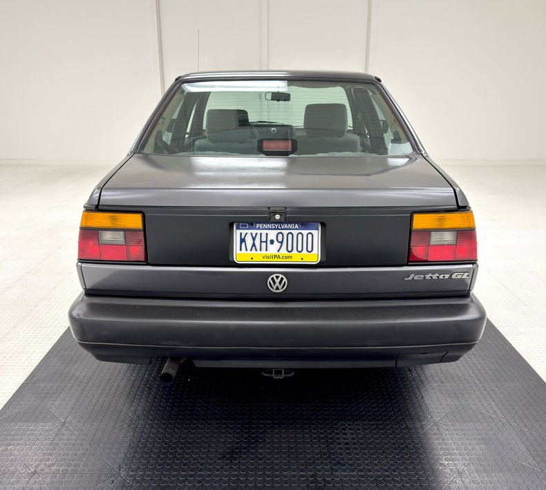 Volkswagen-Jetta-1991-Ascot-Gray-Metallic-Gray-7