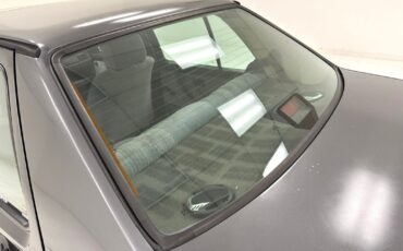 Volkswagen-Jetta-1991-Sedan-13