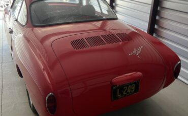 Volkswagen-Karmann-Ghia-1963-Coupe-1