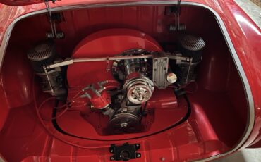 Volkswagen-Karmann-Ghia-1963-Coupe-5