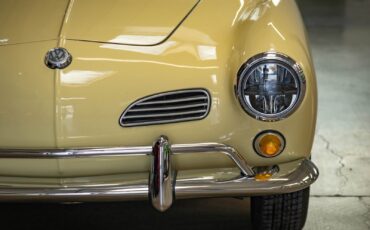 Volkswagen-Karmann-Ghia-1964-2-Door-Coupe-15