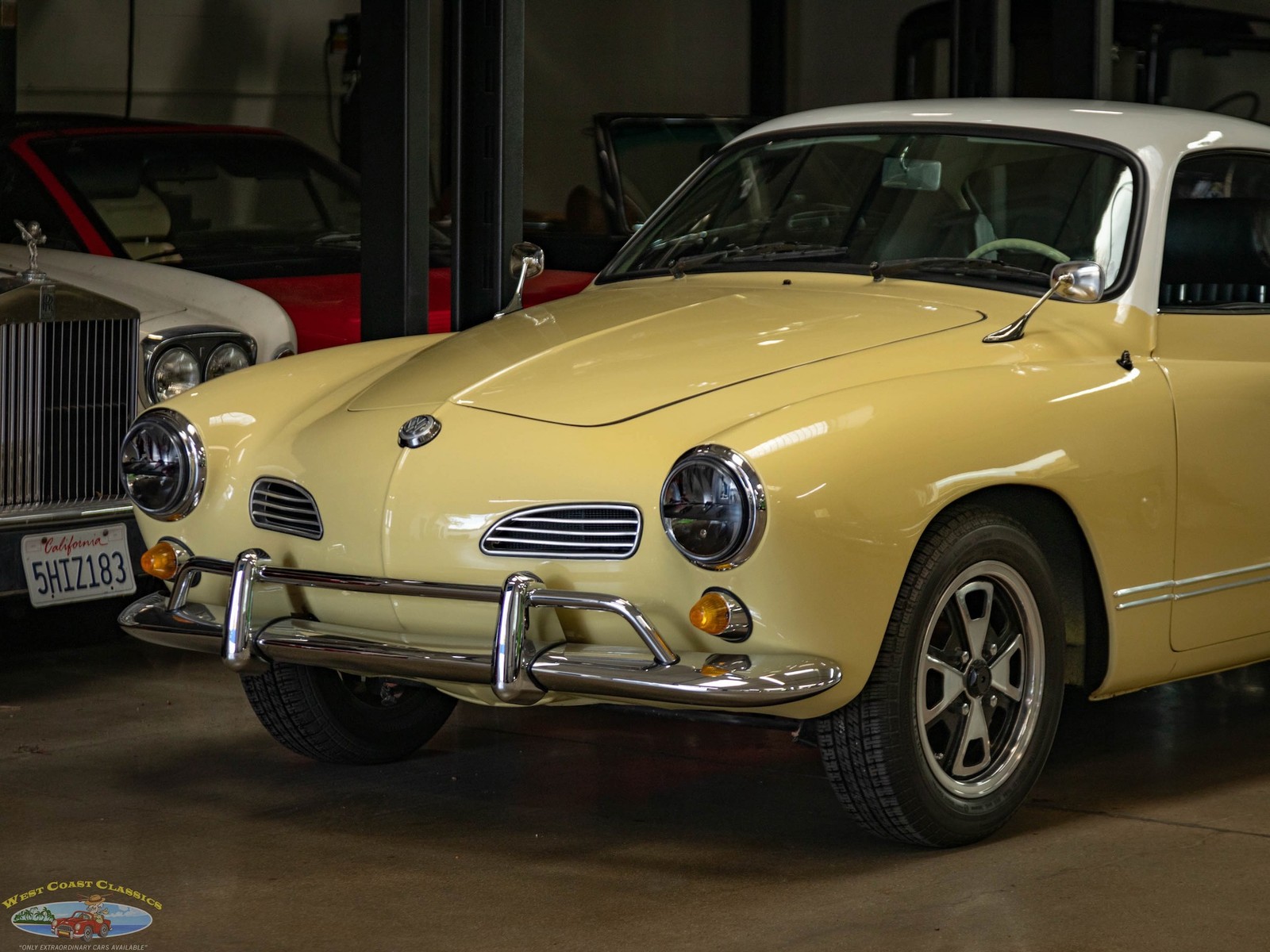 Volkswagen-Karmann-Ghia-1964-2-Door-Coupe-7