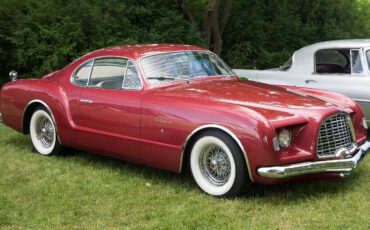 Volkswagen-Karmann-Ghia-1965-Coupe-10