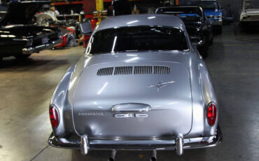 Volkswagen-Karmann-Ghia-1965-Coupe-28