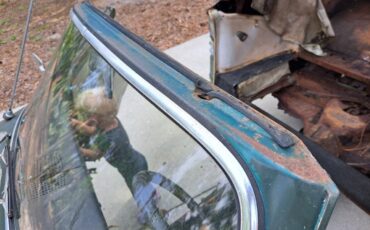 Volkswagen-Karmann-Ghia-1969-Convertible-20
