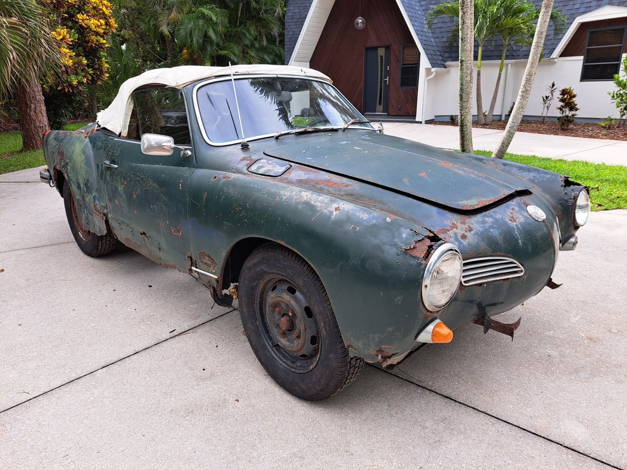 Volkswagen Karmann Ghia 1969 Convertible