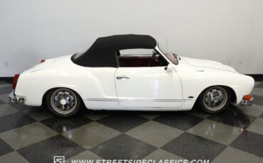 Volkswagen-Karmann-Ghia-1973-Convertible-12