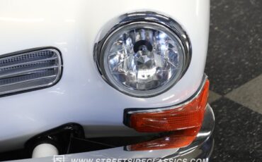 Volkswagen-Karmann-Ghia-1973-Convertible-19