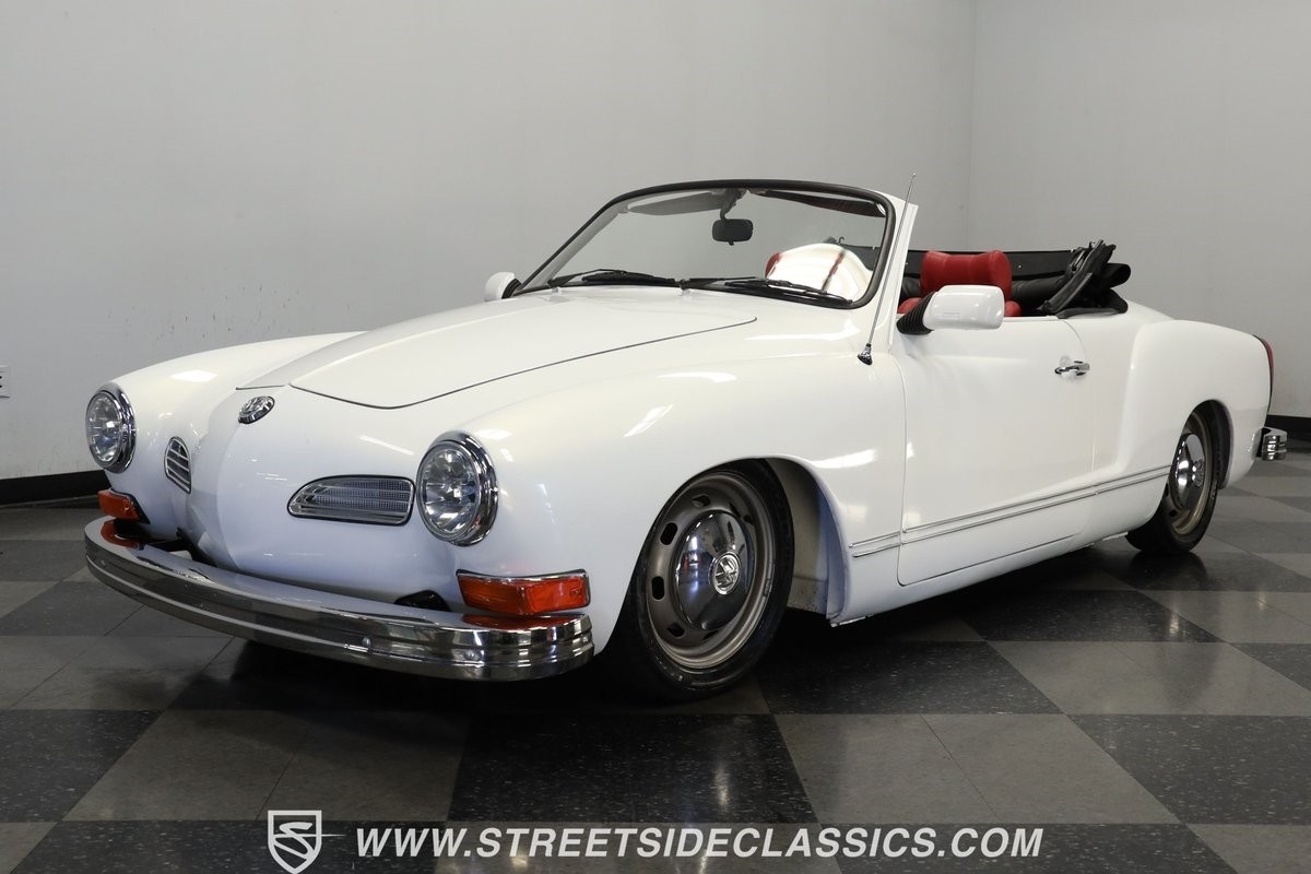 Volkswagen-Karmann-Ghia-1973-Convertible-20