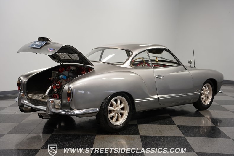 Volkswagen-Karmann-ghia-1969-Silver-Gray-30
