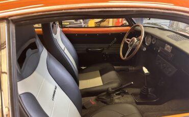 Volkswagen-Karmann-ghia-1970-Orange-Black-18