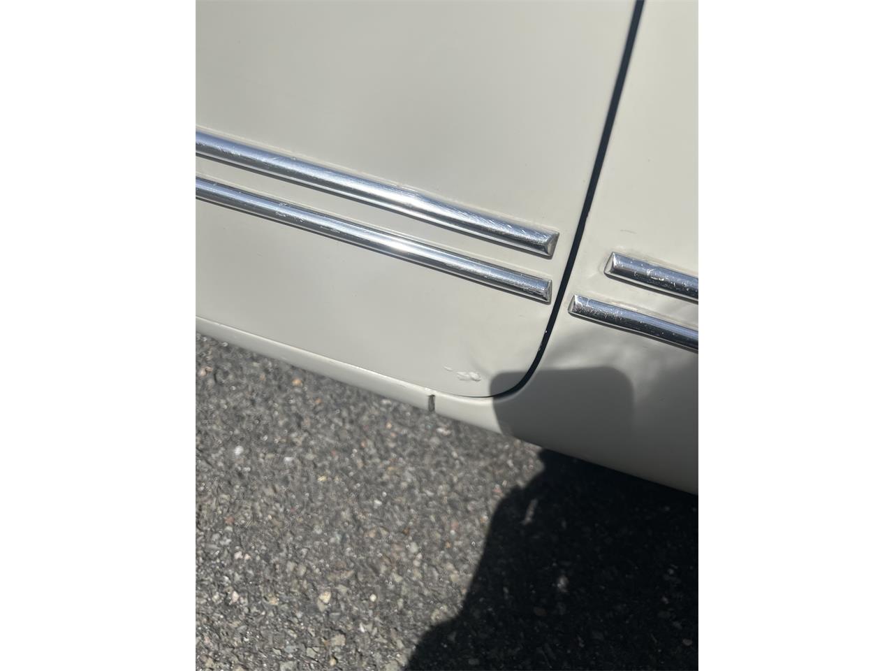 Volkswagen-Karmann-ghia-1971-White-Black-8
