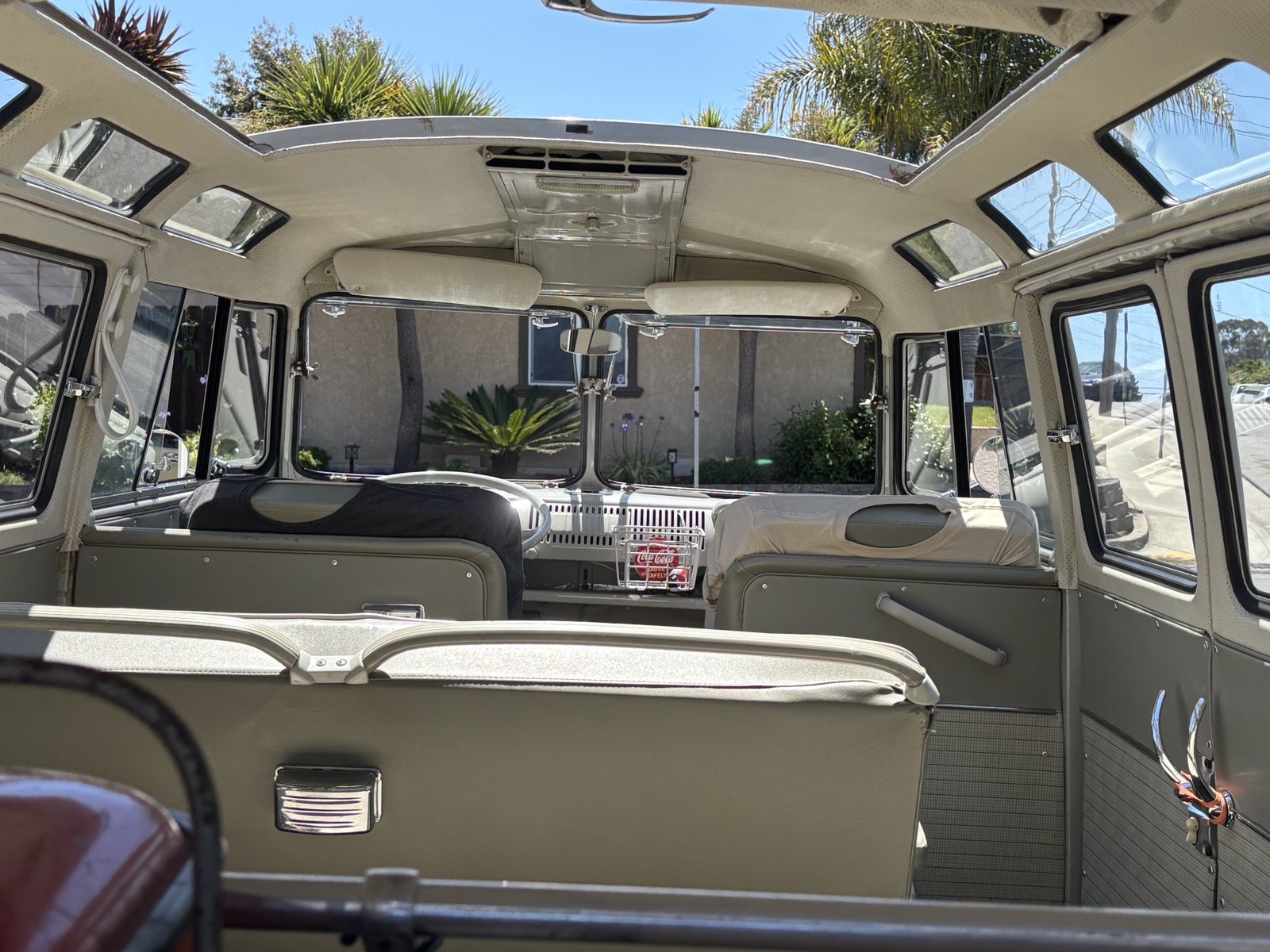 Volkswagen-Microbus-1964-Wagon-21