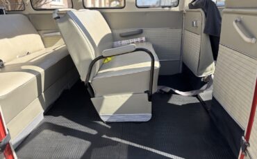 Volkswagen-Microbus-1964-Wagon-27