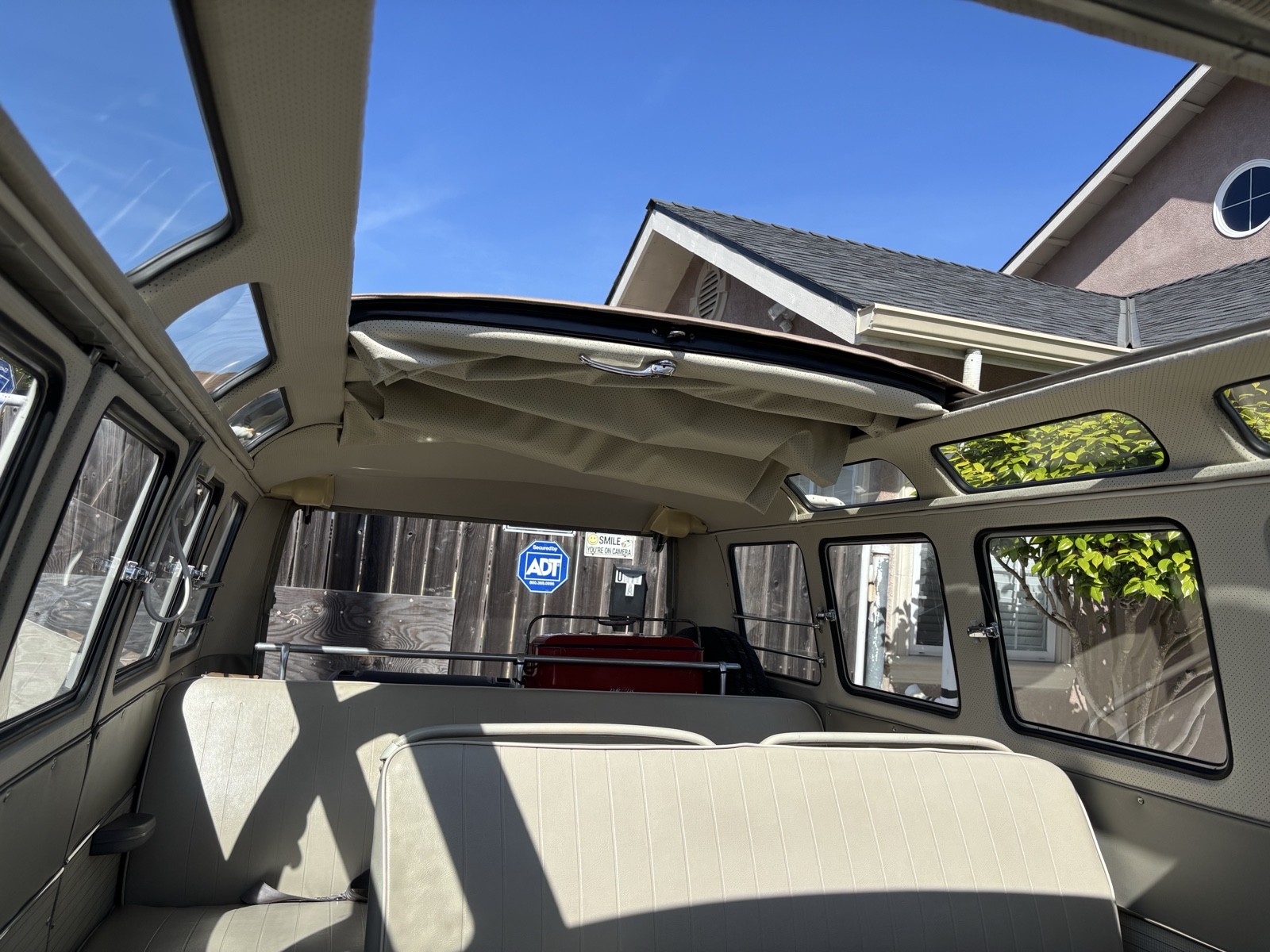 Volkswagen-Microbus-1964-Wagon-31