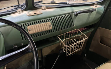 Volkswagen-Military-Bus-1975-Wagon-15