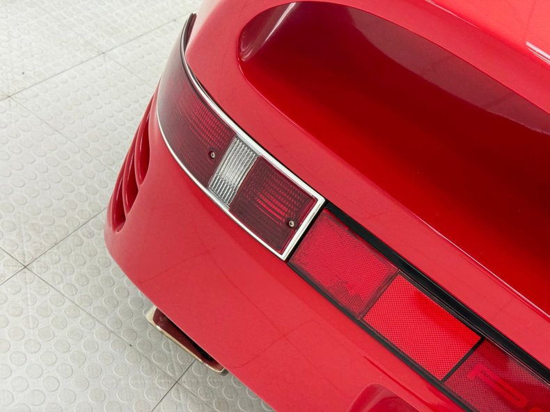 Volkswagen-Other-1969-Guards-Red-Black-11