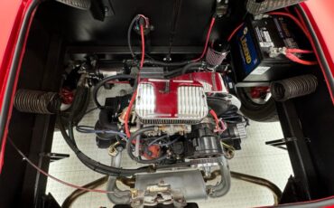 Volkswagen-Other-1969-Guards-Red-Black-21