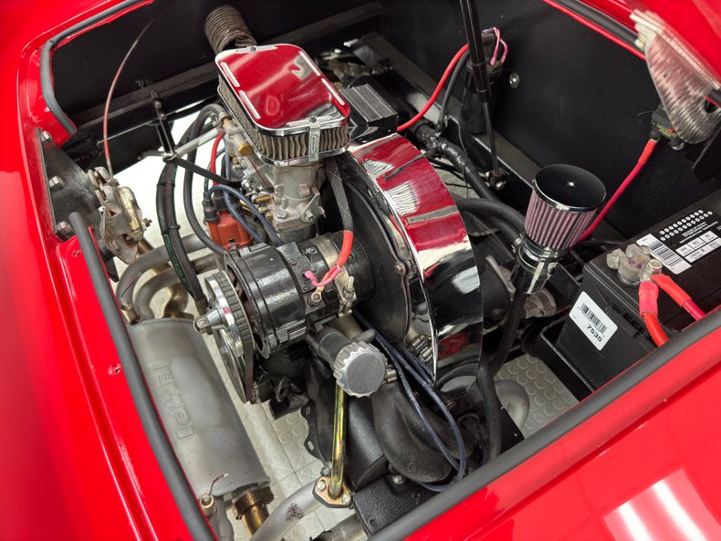 Volkswagen-Other-1969-Guards-Red-Black-22